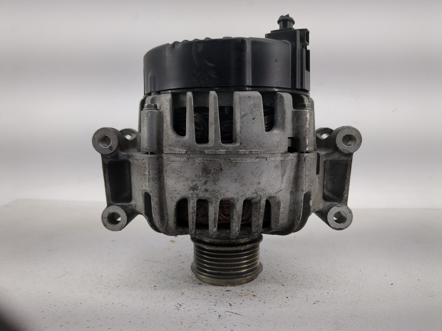 2013-2017 Volkswagen Jetta Alternator Replacement Generator Charging Assembly Engine OEM P/N:A2623664 EG15T020 Fits OEM Used