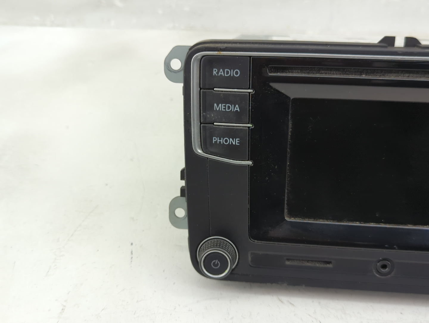 2017 Volkswagen Jetta Radio AM FM Cd Player Receiver Replacement P/N:561 035 150 A Fits OEM Used Auto Parts - Oemusedautopar