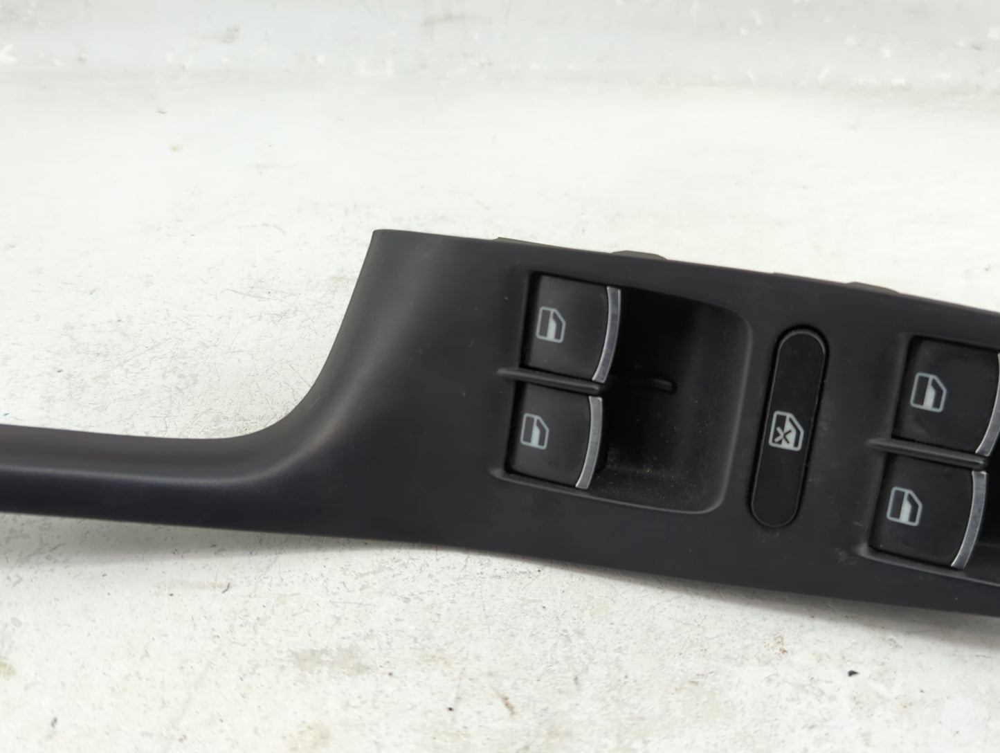 2011-2018 Volkswagen Jetta Master Power Window Switch Replacement Driver Side Left Fits OEM Used Auto Parts - Oemusedautopar