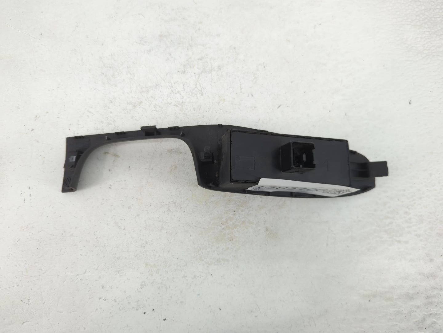 2011-2018 Volkswagen Jetta Master Power Window Switch Replacement Driver Side Left Fits OEM Used Auto Parts - Oemusedautopar