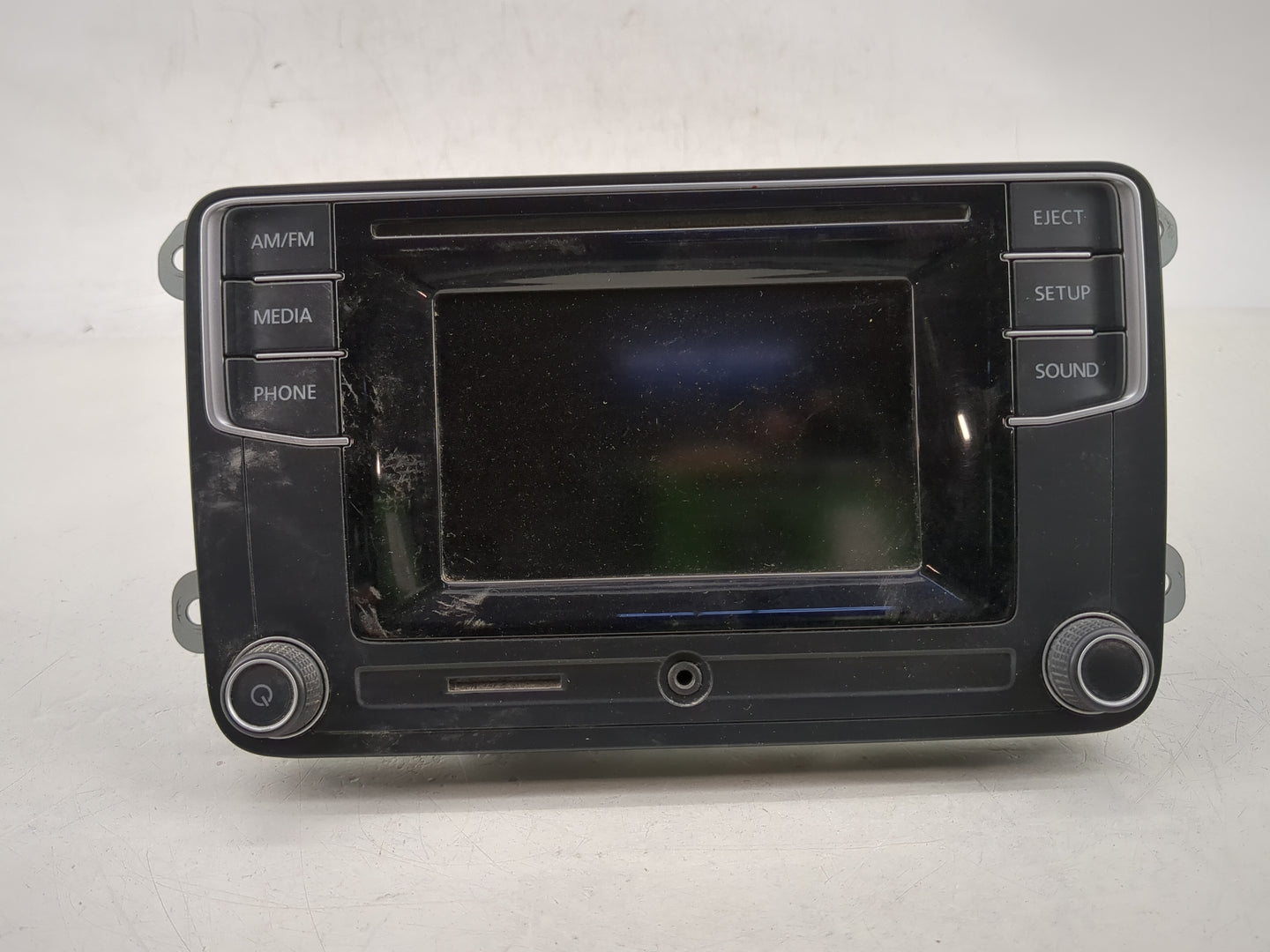 2016-2017 Volkswagen Jetta Radio AM FM Cd Player Receiver Replacement P/N:561 035 150 Fits Fits 2013 2014 2015 2016 2017 OEM