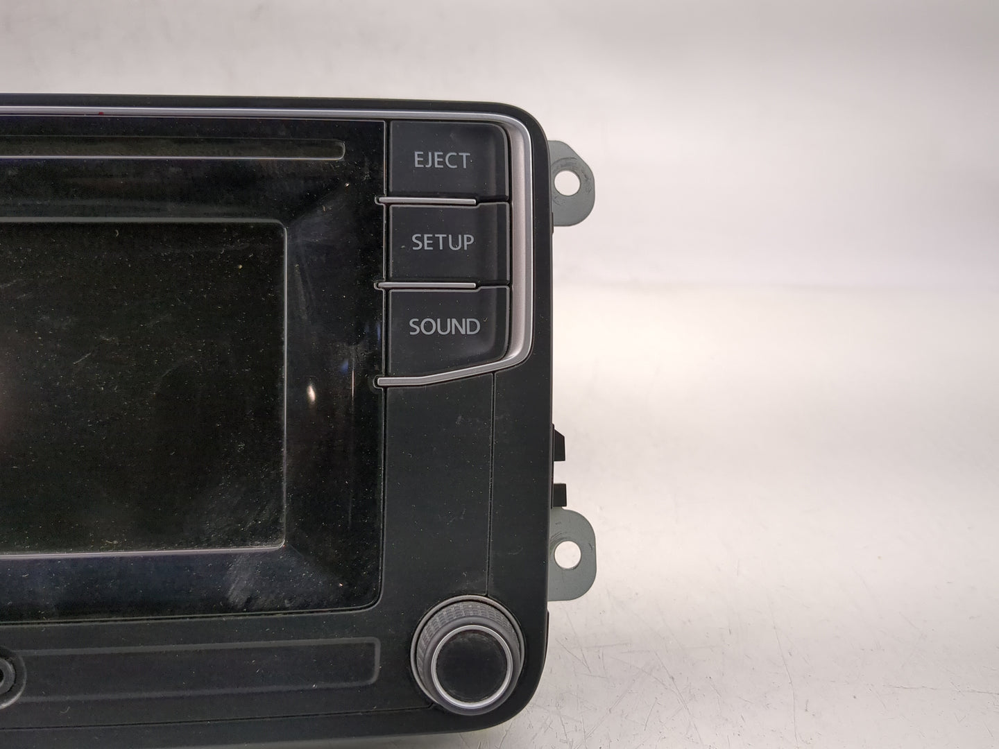 2016-2017 Volkswagen Jetta Radio AM FM Cd Player Receiver Replacement P/N:561 035 150 Fits Fits 2013 2014 2015 2016 2017 OEM