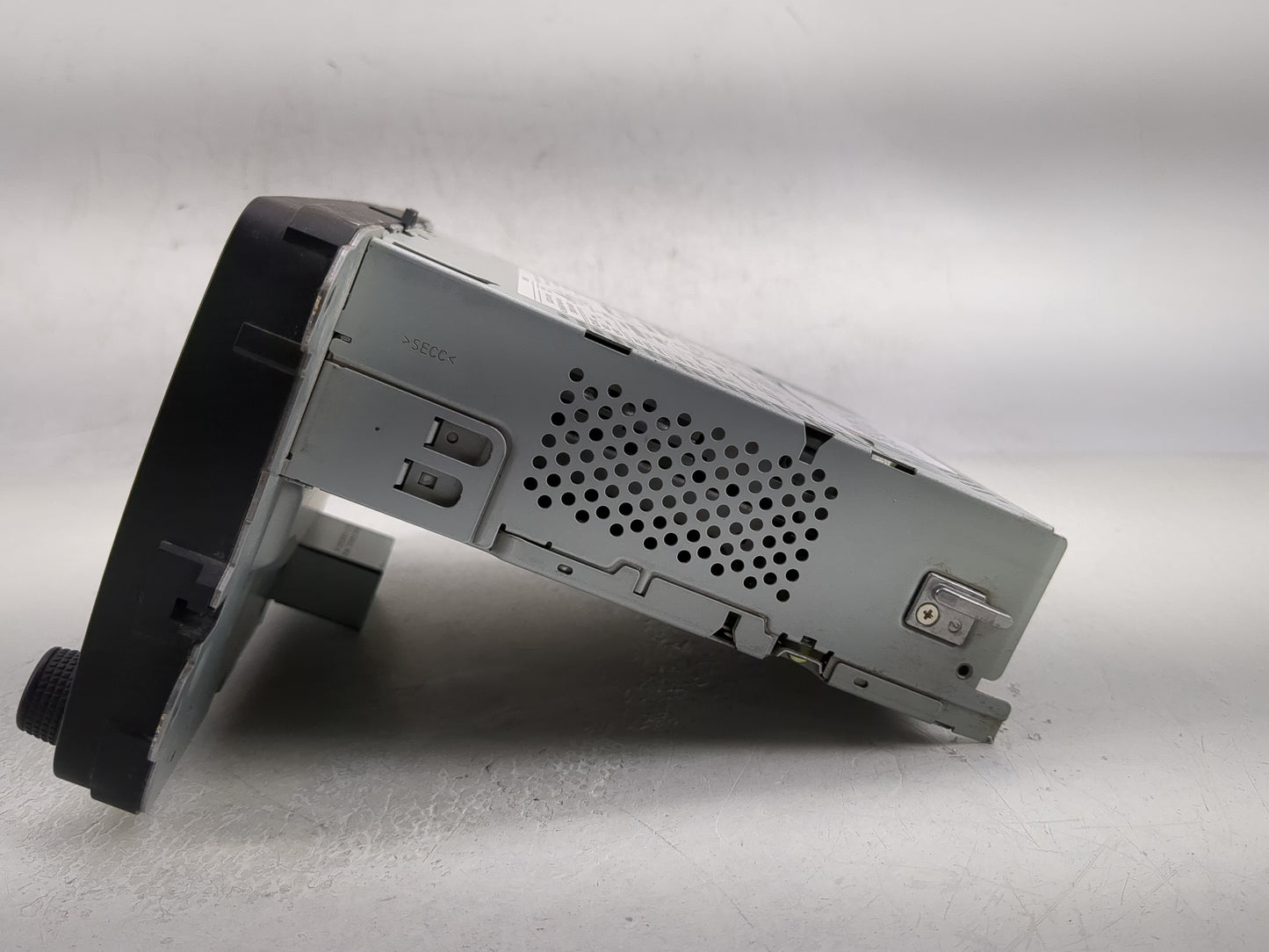 2016-2017 Volkswagen Jetta Radio AM FM Cd Player Receiver Replacement P/N:561 035 150 Fits Fits 2013 2014 2015 2016 2017 OEM