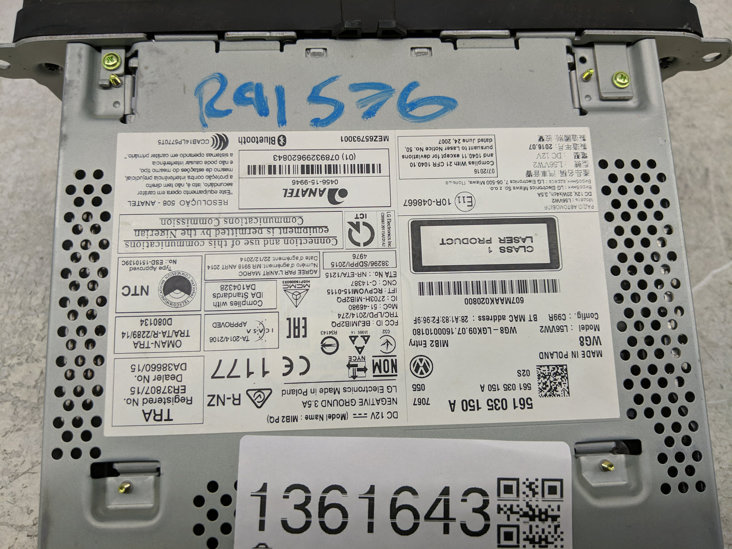 2017 Volkswagen Jetta Radio AM FM Cd Player Receiver Replacement P/N:561 035 150 A Fits OEM Used Auto Parts - Oemusedautopar