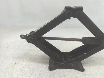 2017 Volkswagen Jetta Spare Scissor Car Jack