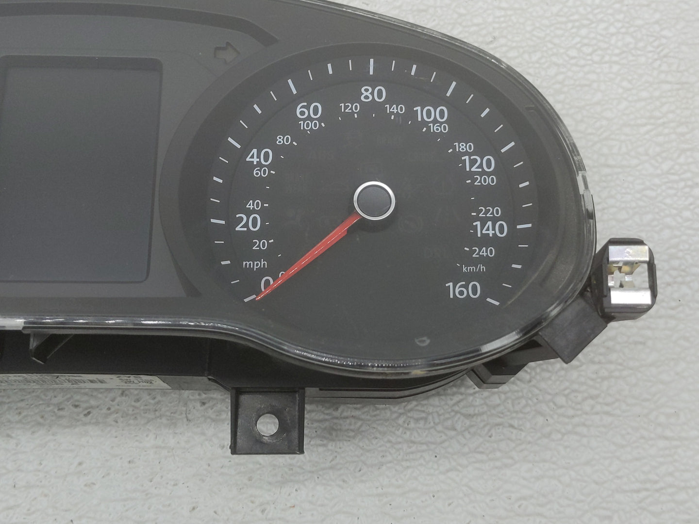 2016-2018 Volkswagen Jetta Instrument Cluster Speedometer Gauges P/N:5C6 920 956 A Fits Fits 2016 2017 2018 OEM Used Auto Pa