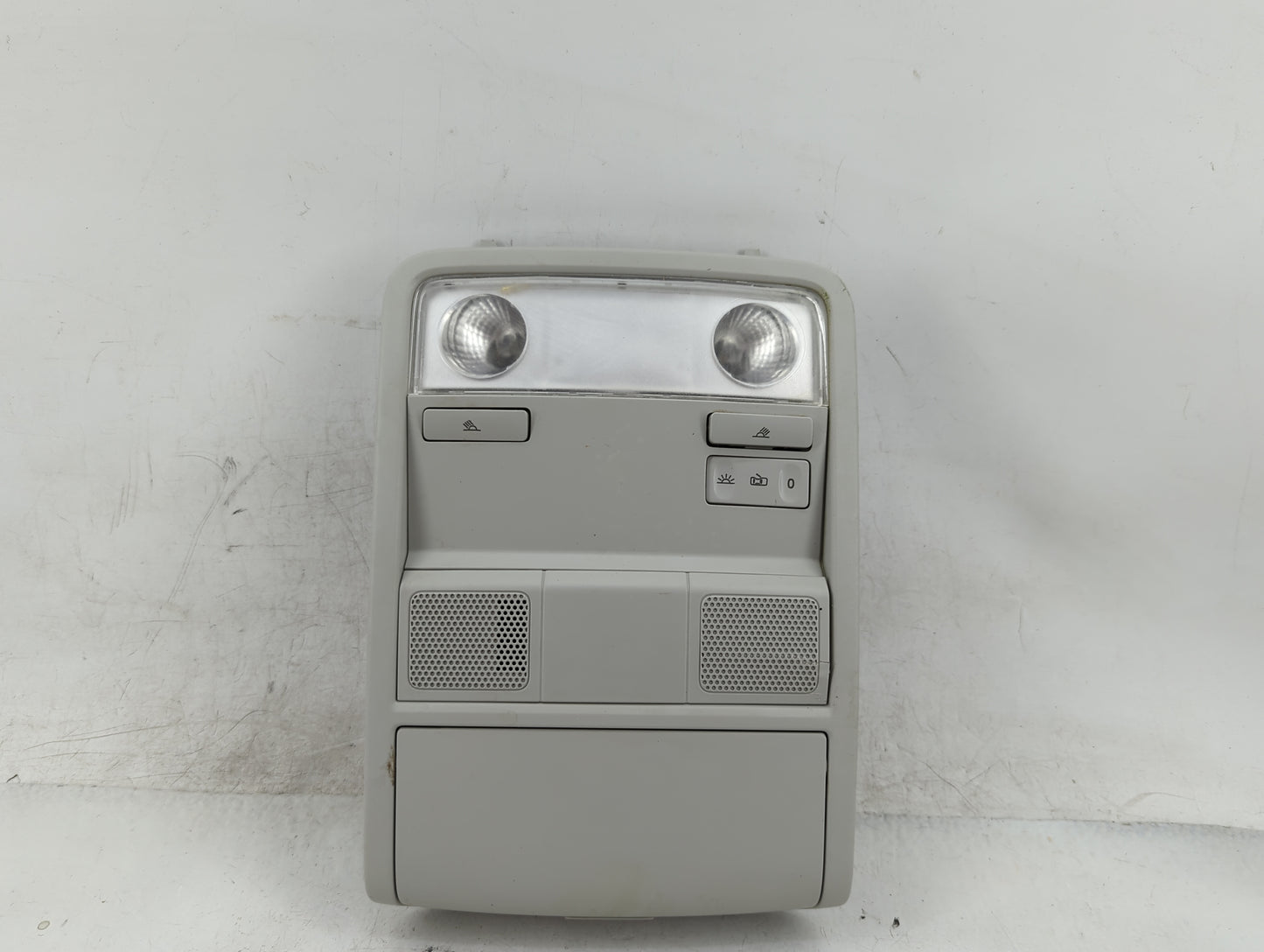 2015-2018 Volkswagen Jetta Overhead Roof Console - Oemusedautoparts1.com