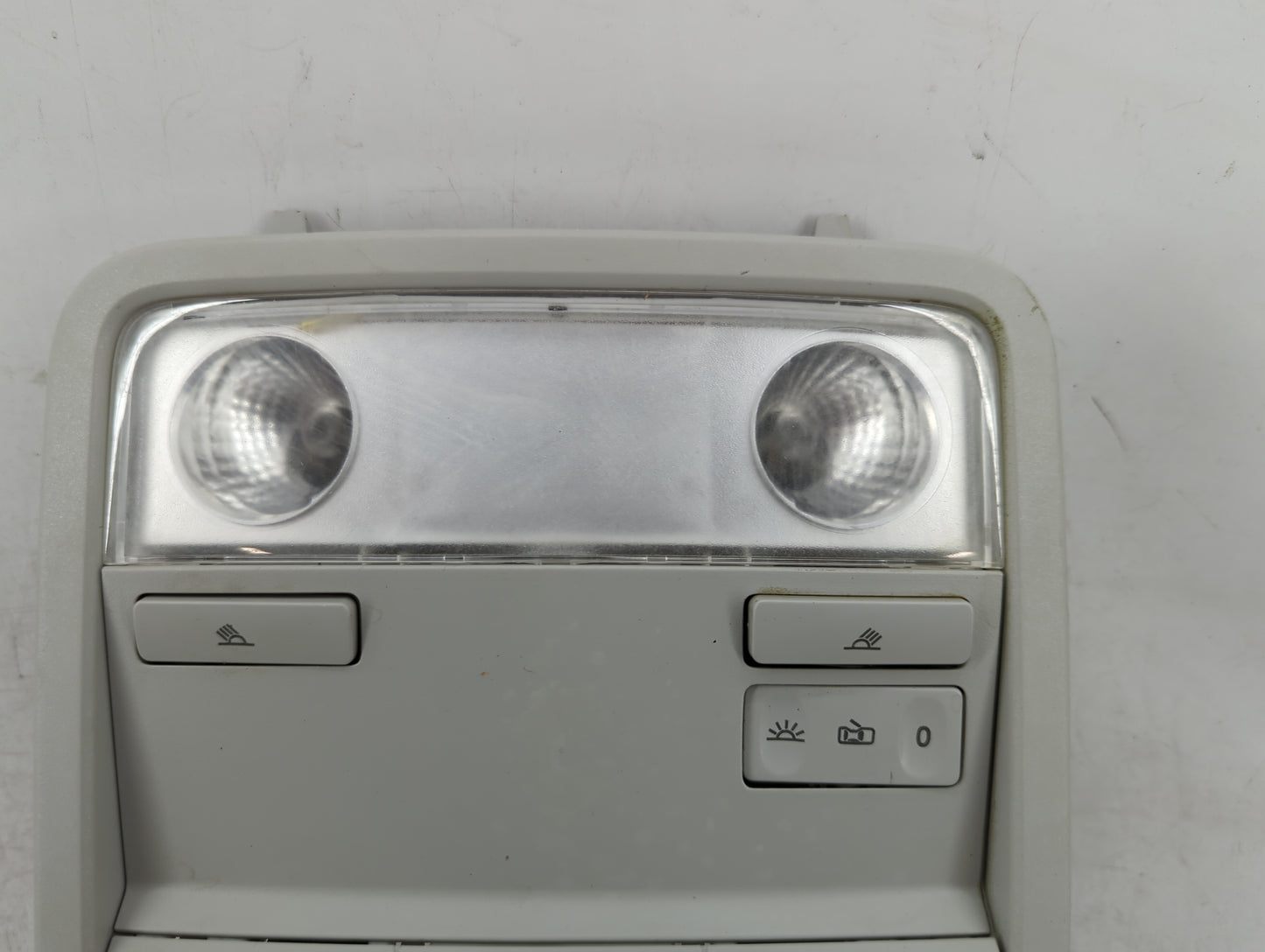 2015-2018 Volkswagen Jetta Overhead Roof Console - Oemusedautoparts1.com