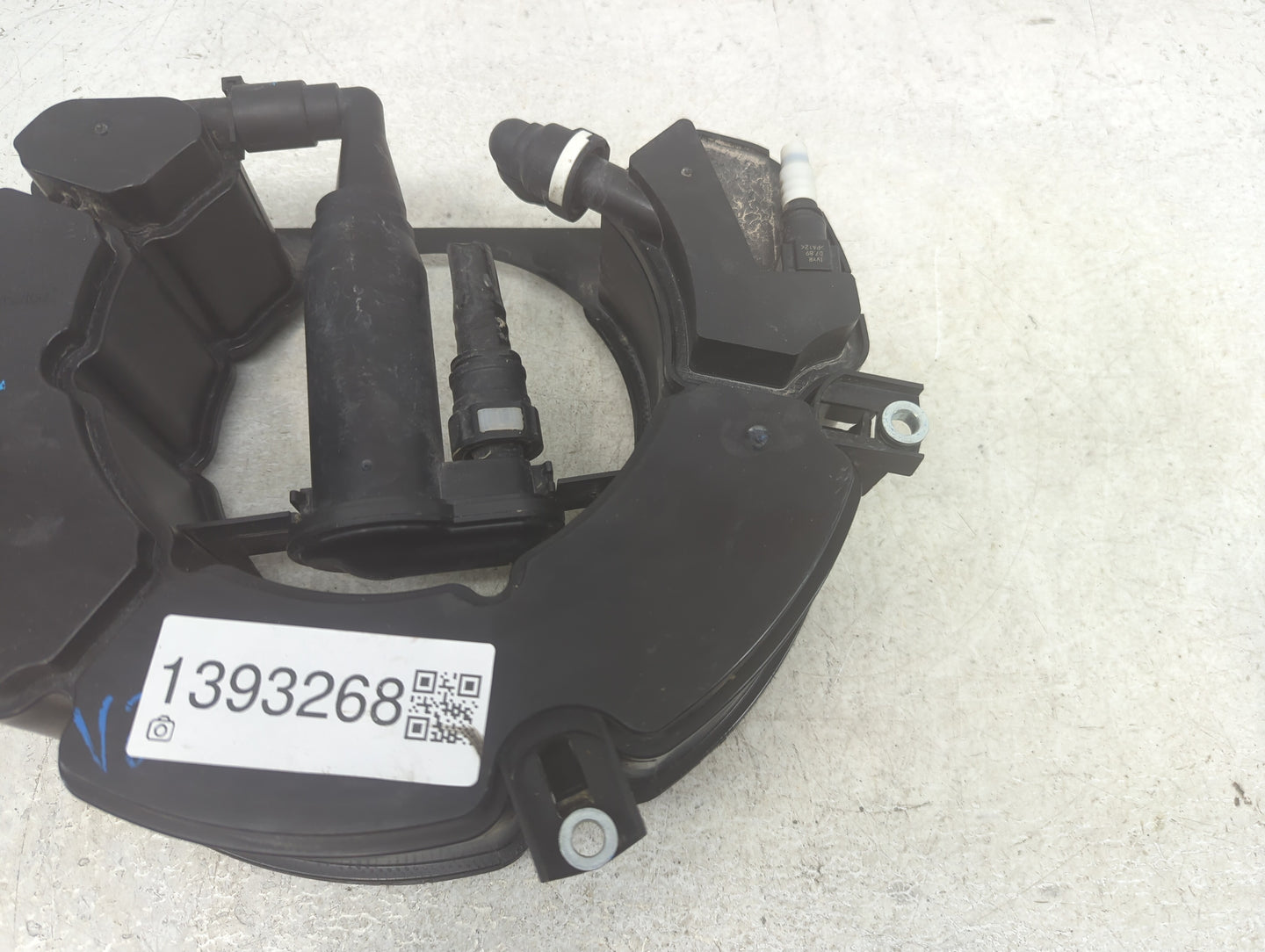 2017 Volkswagen Jetta Fuel Vapor Charcoal Canister - Oemusedautoparts1.com