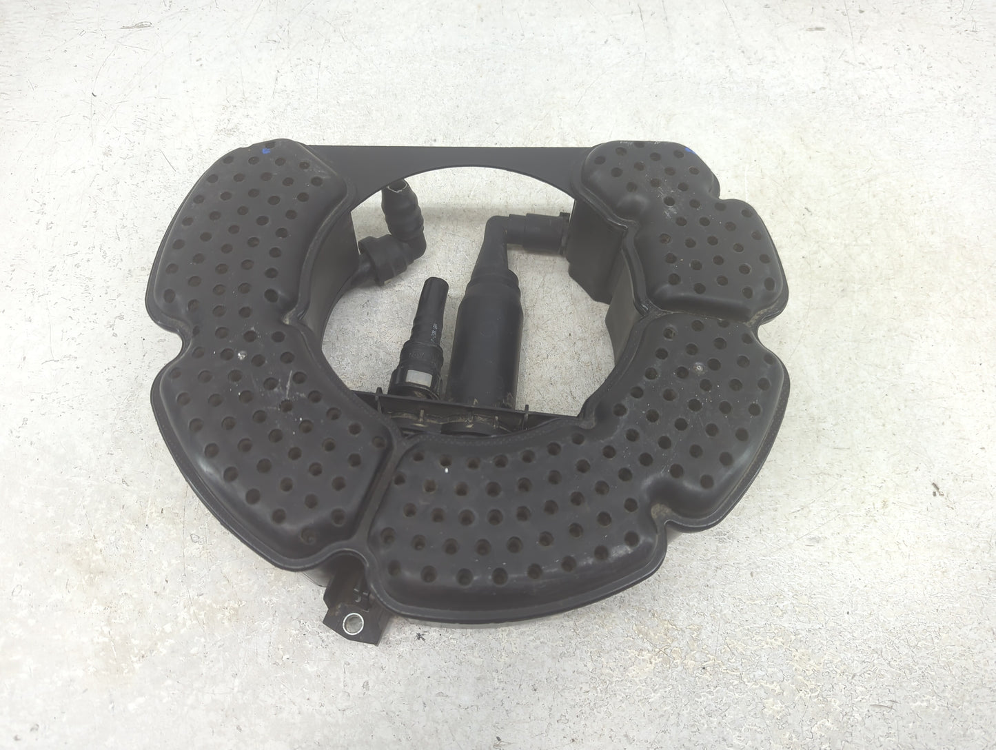 2017 Volkswagen Jetta Fuel Vapor Charcoal Canister - Oemusedautoparts1.com