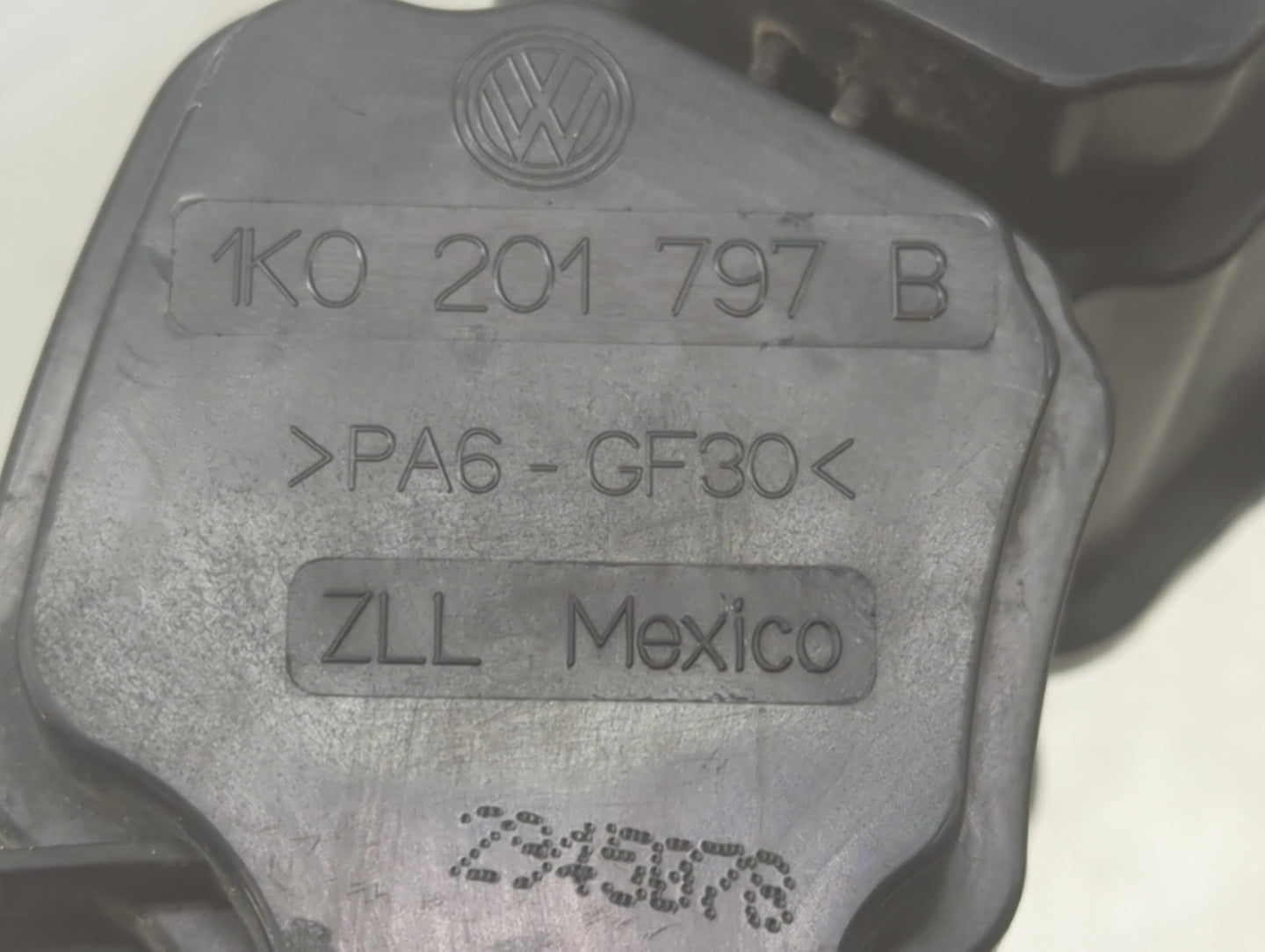 2017 Volkswagen Jetta Fuel Vapor Charcoal Canister - Oemusedautoparts1.com