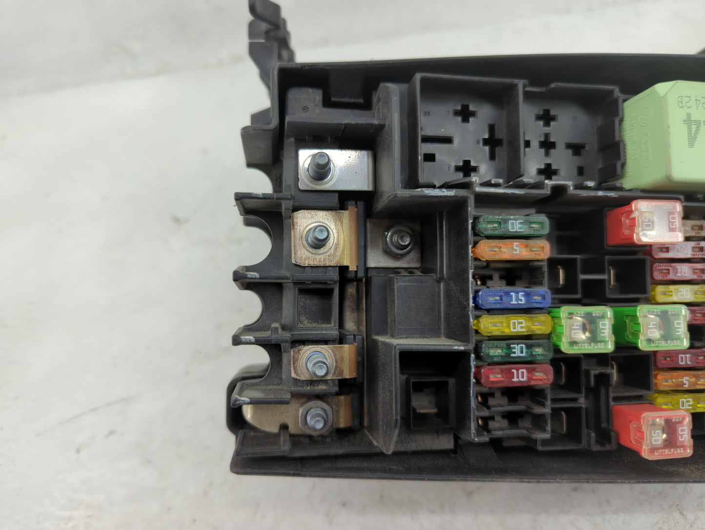 2015-2018 Volkswagen Jetta Fusebox Fuse Box Panel Relay Module P/N:E00001289 5C0 937 132 A Fits Fits 2015 2016 2017 2018 OEM
