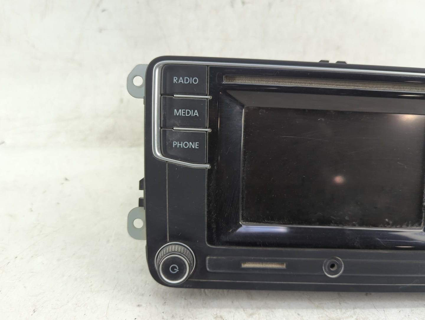 2017 Volkswagen Jetta Radio AM FM Cd Player Receiver Replacement P/N:561 035 150 A Fits OEM Used Auto Parts - Oemusedautopar