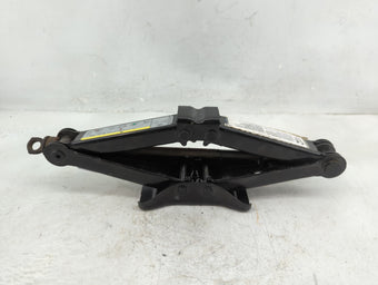 compare product 2017 Volkswagen Jetta Spare Scissor Car Jack 1396484