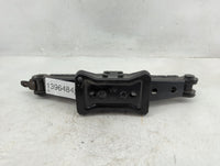 2017 Volkswagen Jetta Spare Scissor Car Jack 1396484 - Oemusedautoparts1.com