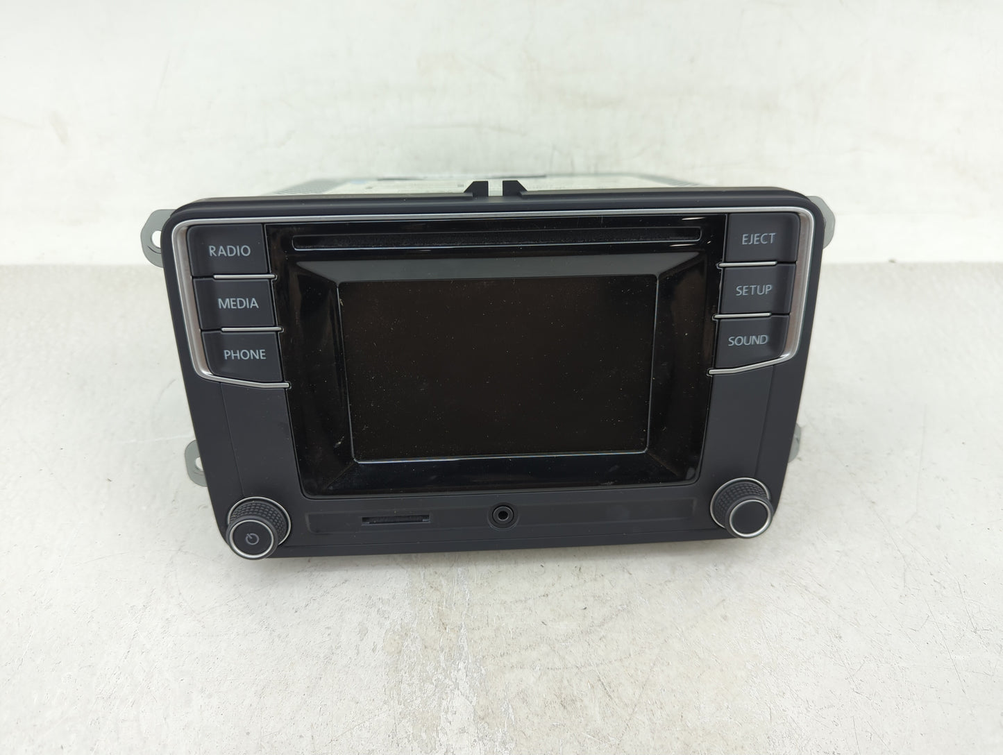 2017 Volkswagen Jetta Radio AM FM Cd Player Receiver Replacement P/N:561 035 150 A Fits OEM Used Auto Parts - Oemusedautopar