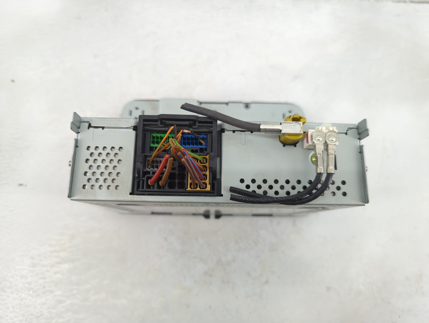 2016-2017 Volkswagen Jetta Radio AM FM Cd Player Receiver Replacement P/N:561 035 150 Fits Fits 2013 2014 2015 2016 2017 OEM