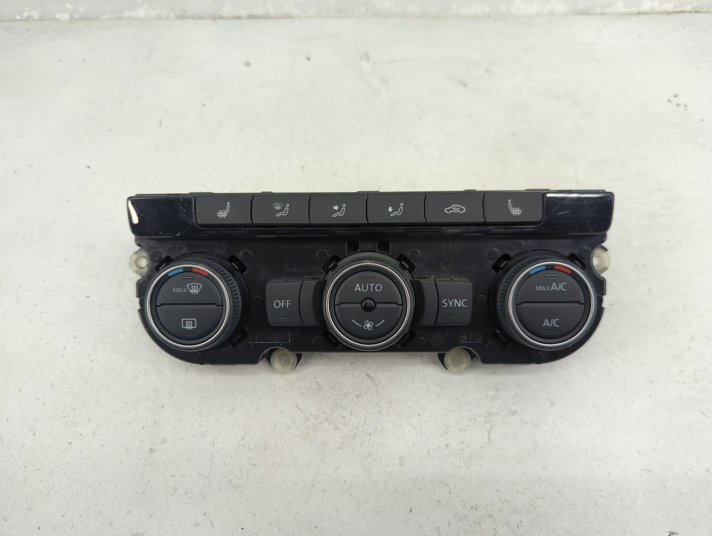 2015-2018 Volkswagen Jetta Climate Control Module Temperature AC/Heater Replacement P/N:1K8907044CL 5HB013020-25 Fits OEM Us