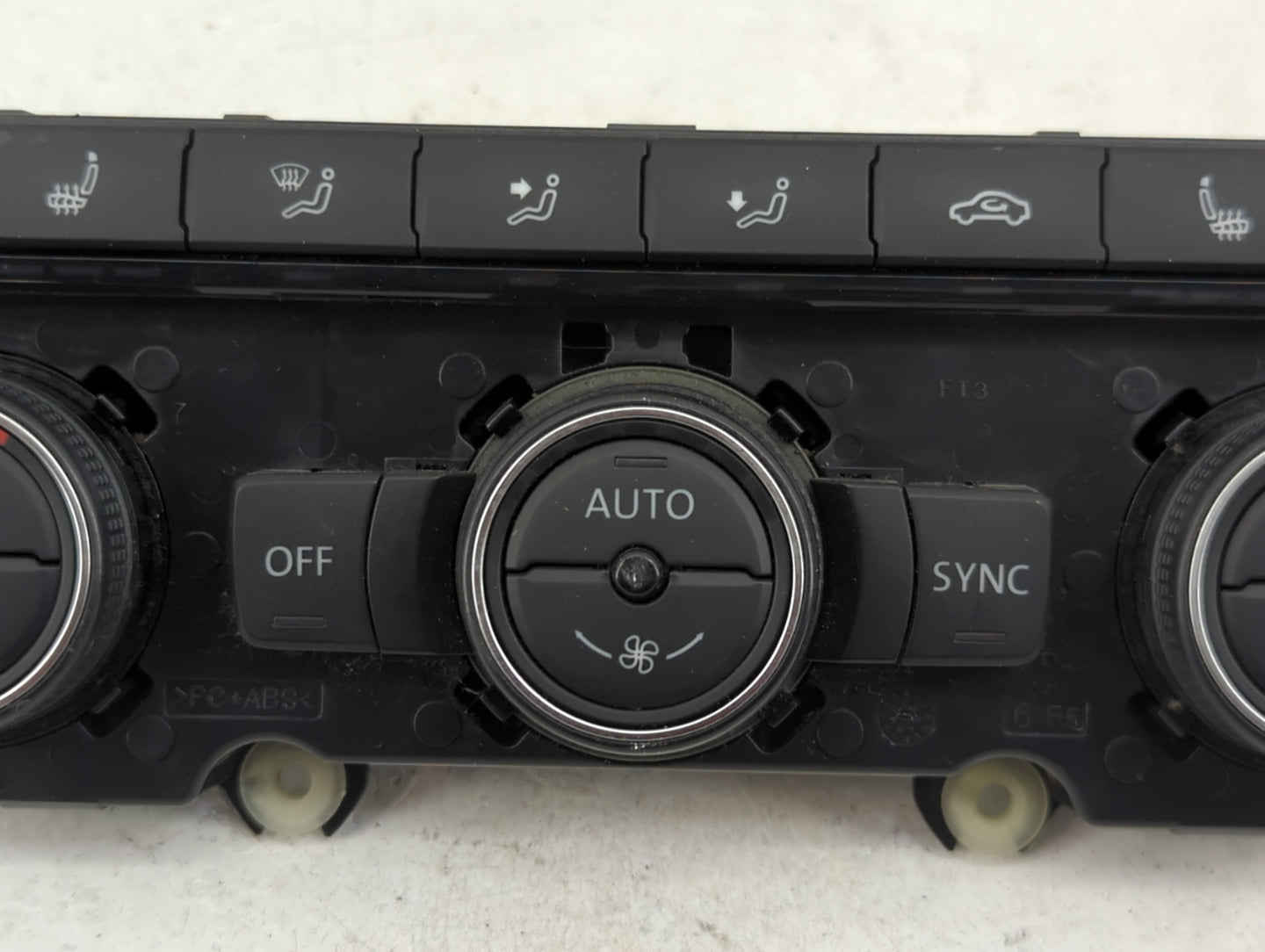 2015-2018 Volkswagen Jetta Climate Control Module Temperature AC/Heater Replacement P/N:1K8907044CL 5HB013020-25 Fits OEM Us