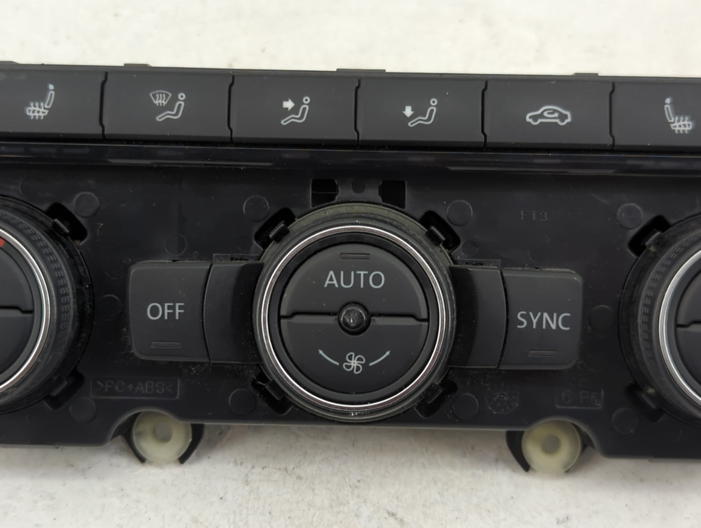 2015-2018 Volkswagen Jetta Climate Control Module Temperature AC/Heater Replacement P/N:1K8907044CL 5HB013020-25 Fits OEM Us