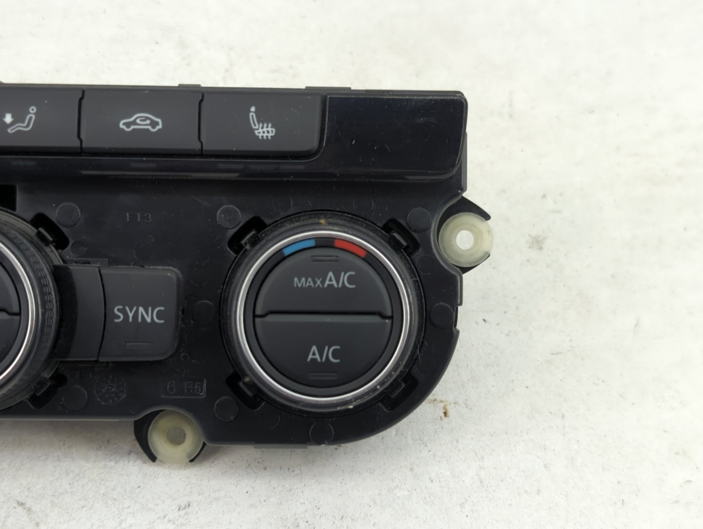 2015-2018 Volkswagen Jetta Climate Control Module Temperature AC/Heater Replacement P/N:1K8907044CL 5HB013020-25 Fits OEM Us