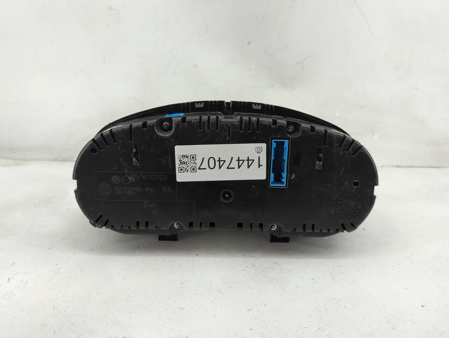 2015-2017 Volkswagen Jetta Instrument Cluster Speedometer Gauges P/N:5C6920976D 5C6960 Fits Fits 2015 2016 2017 OEM Used Aut