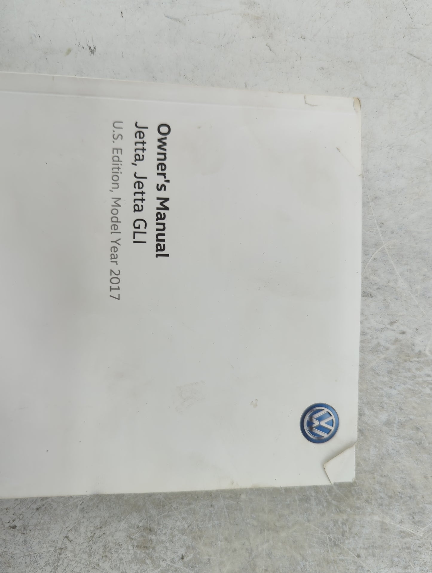 2017 Volkswagen Jetta Owners Manual Book Guide P/N:5C6012723AN OEM Used Auto Parts - Oemusedautoparts1.com