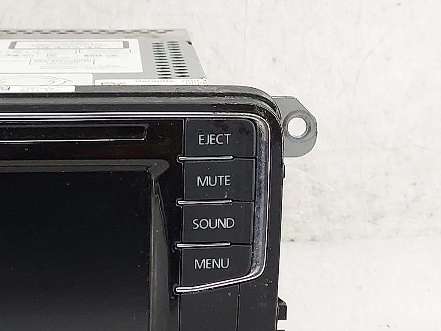 2012-2017 Volkswagen Jetta Radio AM FM Cd Player Receiver Replacement P/N:5C0035200C VWZAZ2X0320054 Fits OEM Used Auto Parts