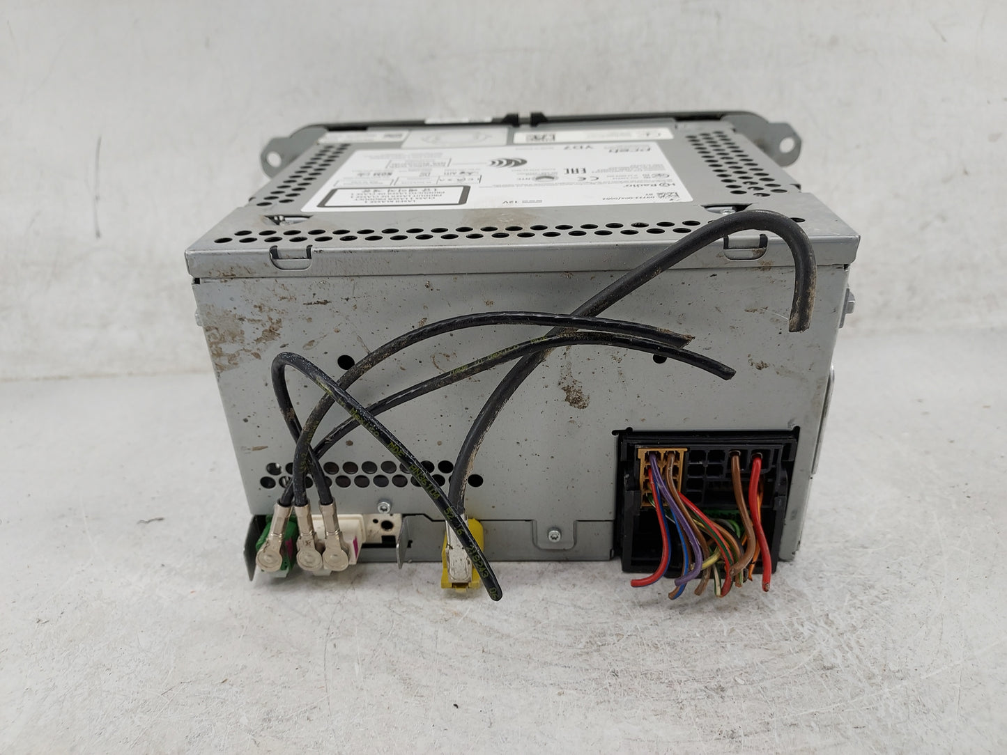 2012-2017 Volkswagen Jetta Radio AM FM Cd Player Receiver Replacement P/N:5C0035200C VWZAZ2X0320054 Fits OEM Used Auto Parts