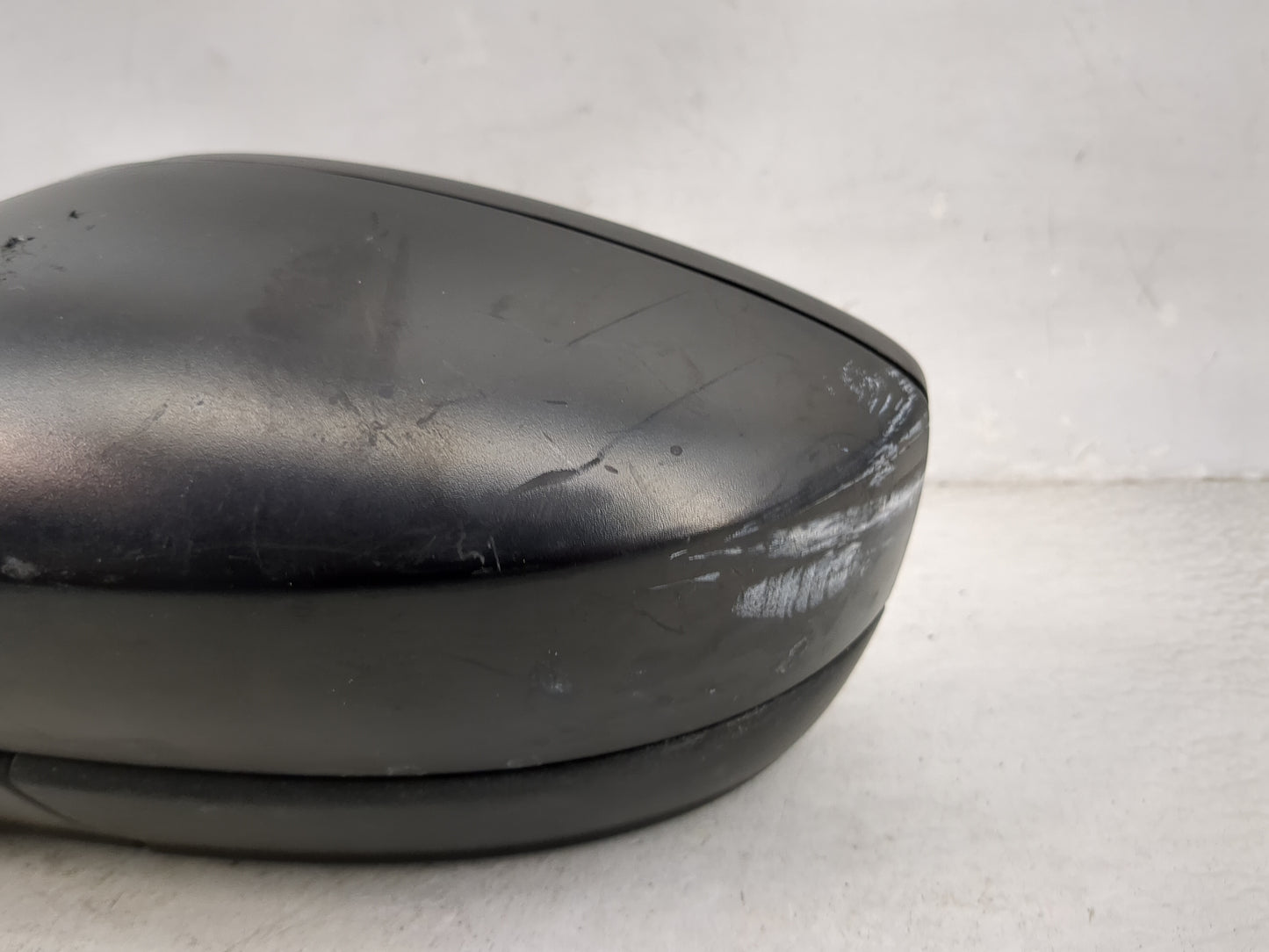 2017-2018 Volkswagen Jetta Driver Side View Mirror - Left Door Mirror OEM Used - Oemusedautoparts1.com