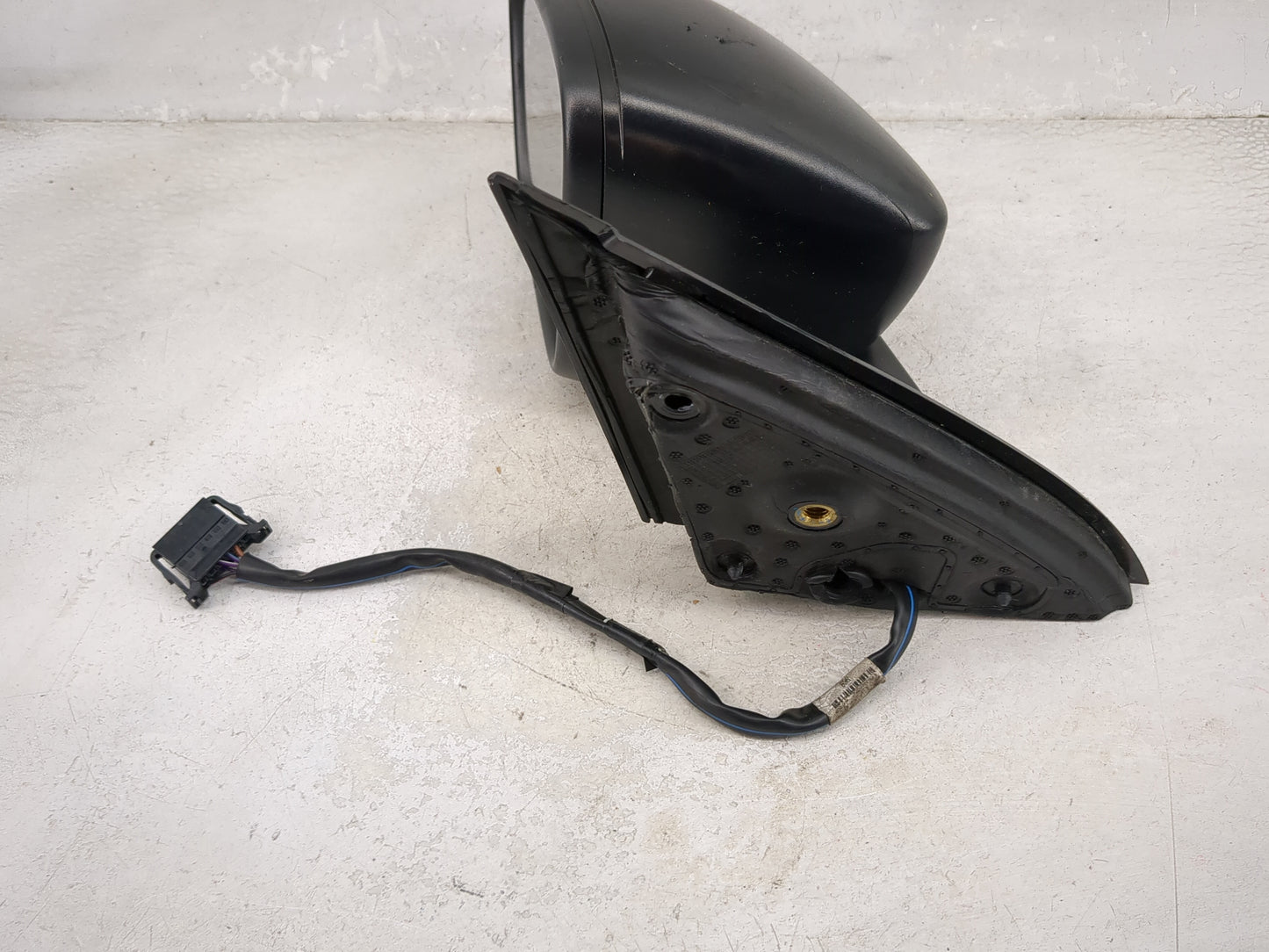 2017-2018 Volkswagen Jetta Driver Side View Mirror - Left Door Mirror OEM Used - Oemusedautoparts1.com