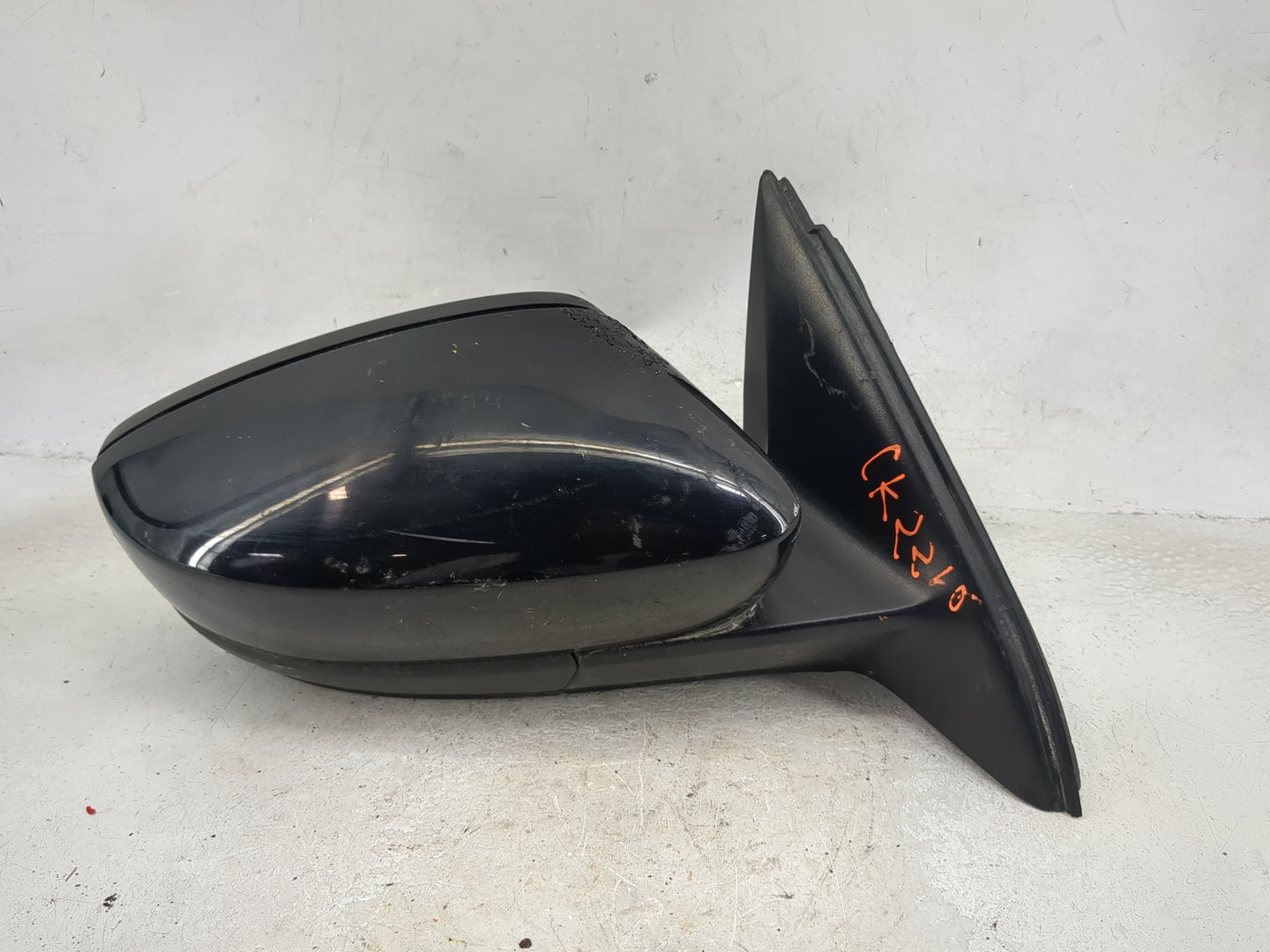 2017-2018 Volkswagen Jetta Passenger Side View Mirror - Right Door Mirror OEM Used - Oemusedautoparts1.com