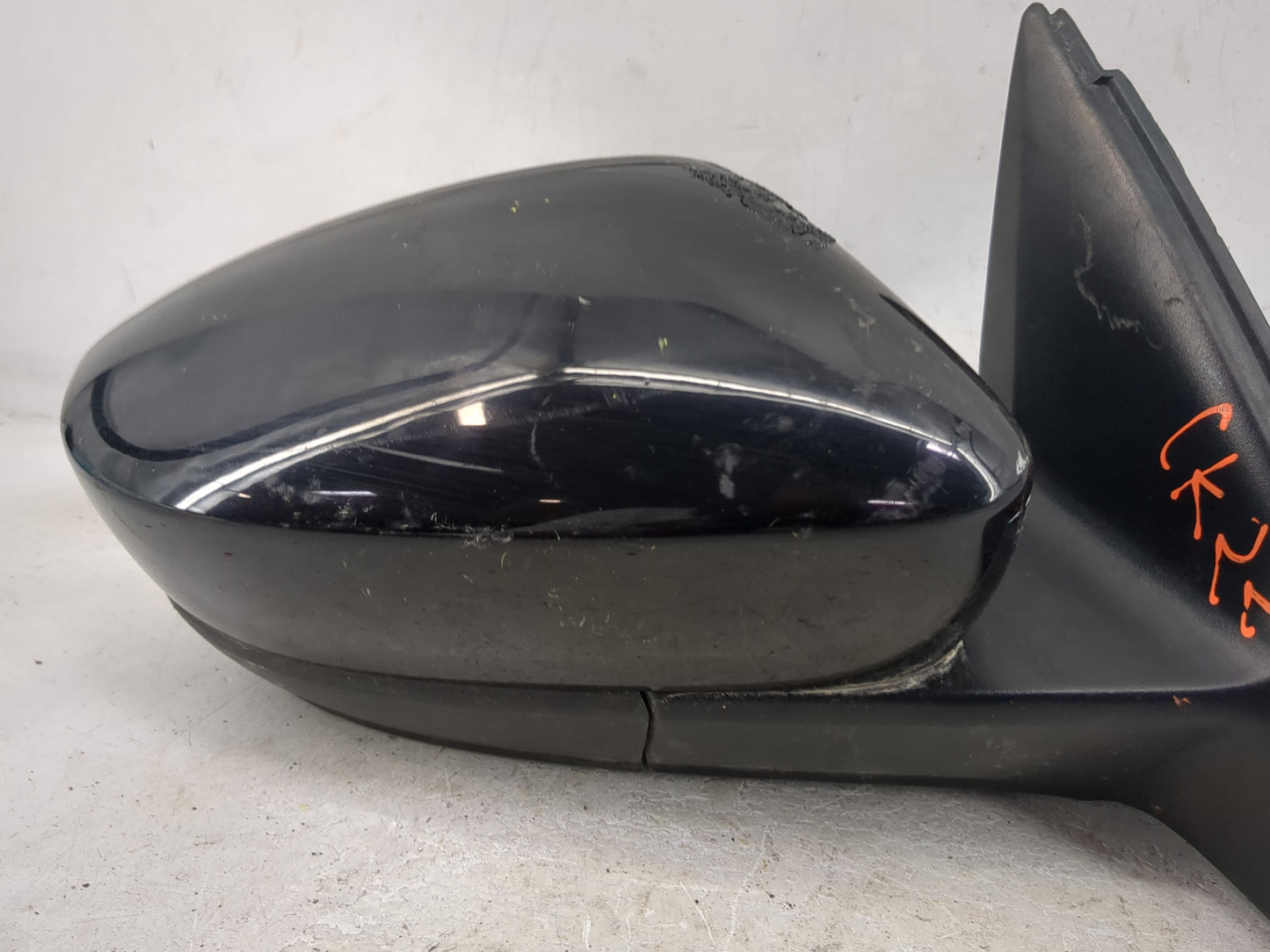 2017-2018 Volkswagen Jetta Passenger Side View Mirror - Right Door Mirror OEM Used - Oemusedautoparts1.com