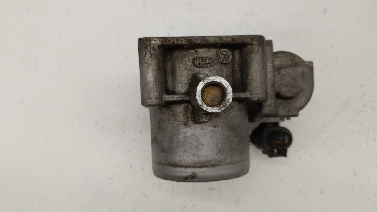 2013-2018 Volkswagen Jetta Throttle Body P/N:03F133062B Fits Fits 2013 2014 2015 2016 2017 2018 OEM Used Auto Parts - Oemuse