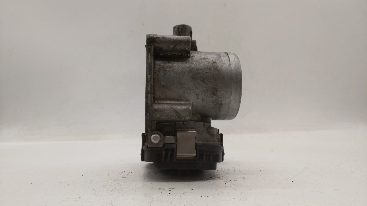 2013-2018 Volkswagen Jetta Throttle Body P/N:03F133062B Fits Fits 2013 2014 2015 2016 2017 2018 OEM Used Auto Parts - Oemuse