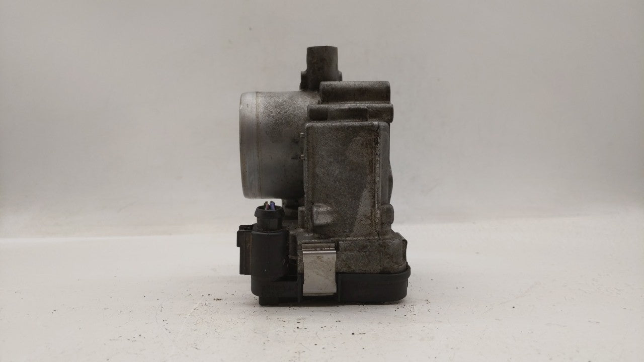 2013-2018 Volkswagen Jetta Throttle Body P/N:03F133062B Fits Fits 2013 2014 2015 2016 2017 2018 OEM Used Auto Parts - Oemuse