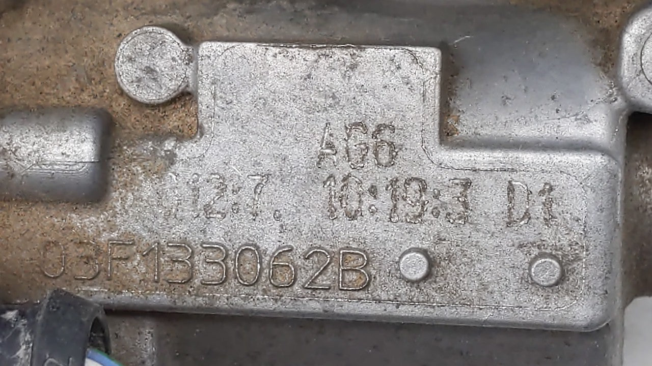 2013-2018 Volkswagen Jetta Throttle Body P/N:03F133062B Fits Fits 2013 2014 2015 2016 2017 2018 OEM Used Auto Parts - Oemuse