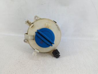 compare product 2005 Volkswagen Jetta Radiator Coolant Overflow Expansion Tank Bottle 344832