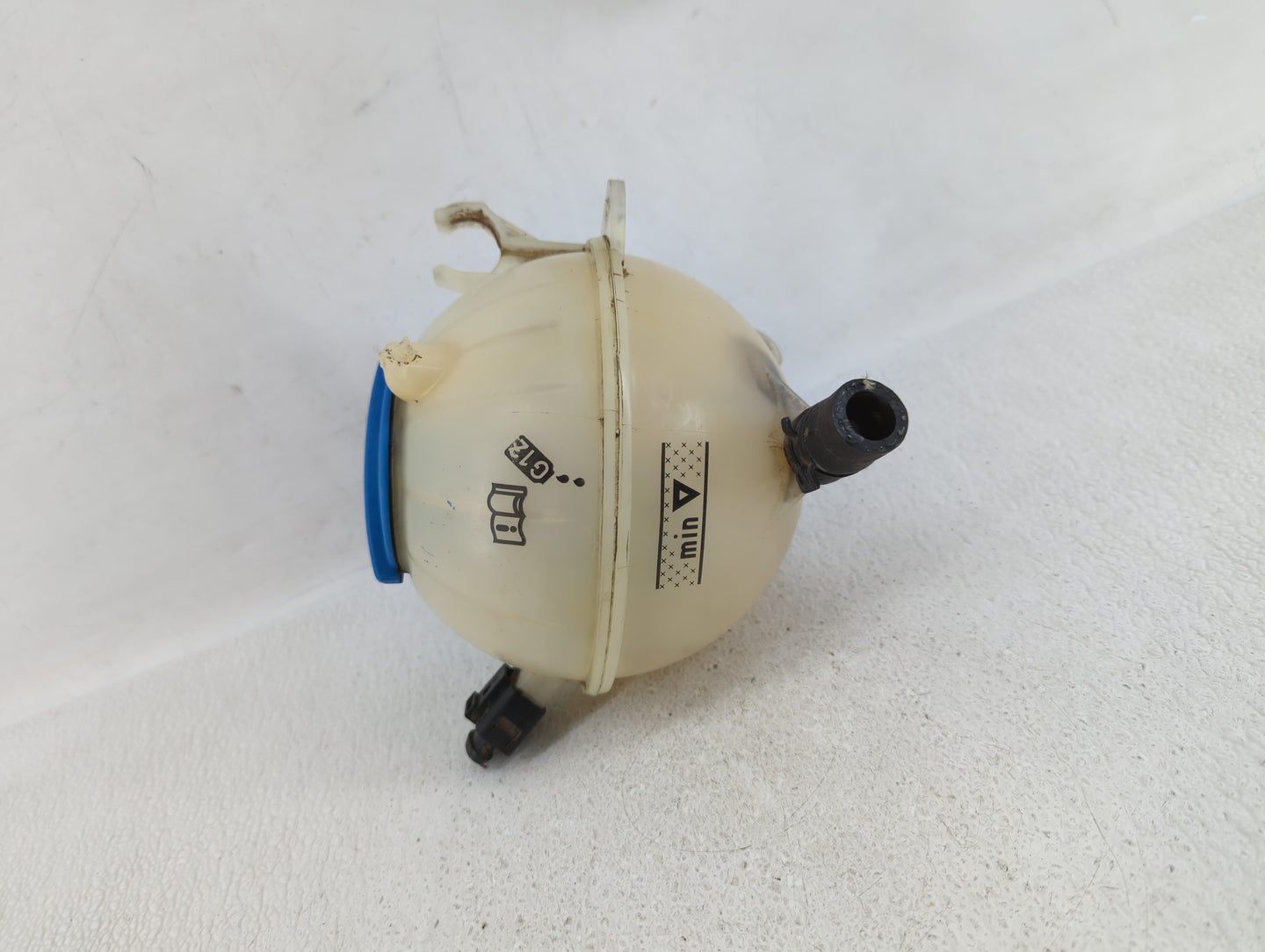 2005 Volkswagen Jetta Radiator Coolant Overflow Expansion Tank Bottle 344832 - Oemusedautoparts1.com