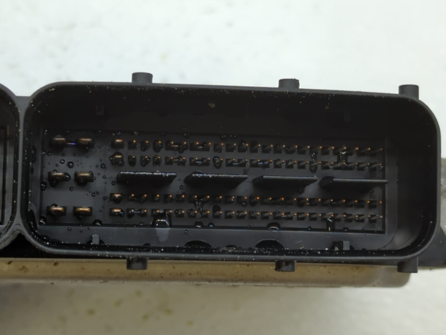 2016-2017 Volkswagen Jetta PCM Engine Control Computer ECU ECM PCU OEM P/N:04E 907 309 EE 04E907309EE Fits Fits 2016 2017 OE
