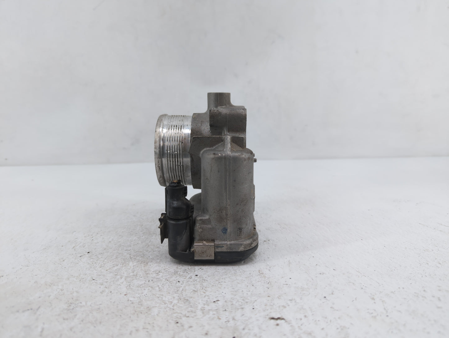 2014-2017 Volkswagen Jetta Throttle Body P/N:0 280 750 718 0 280 750590, 06K 133 062 D Fits Fits 2014 2015 2016 2017 OEM Use