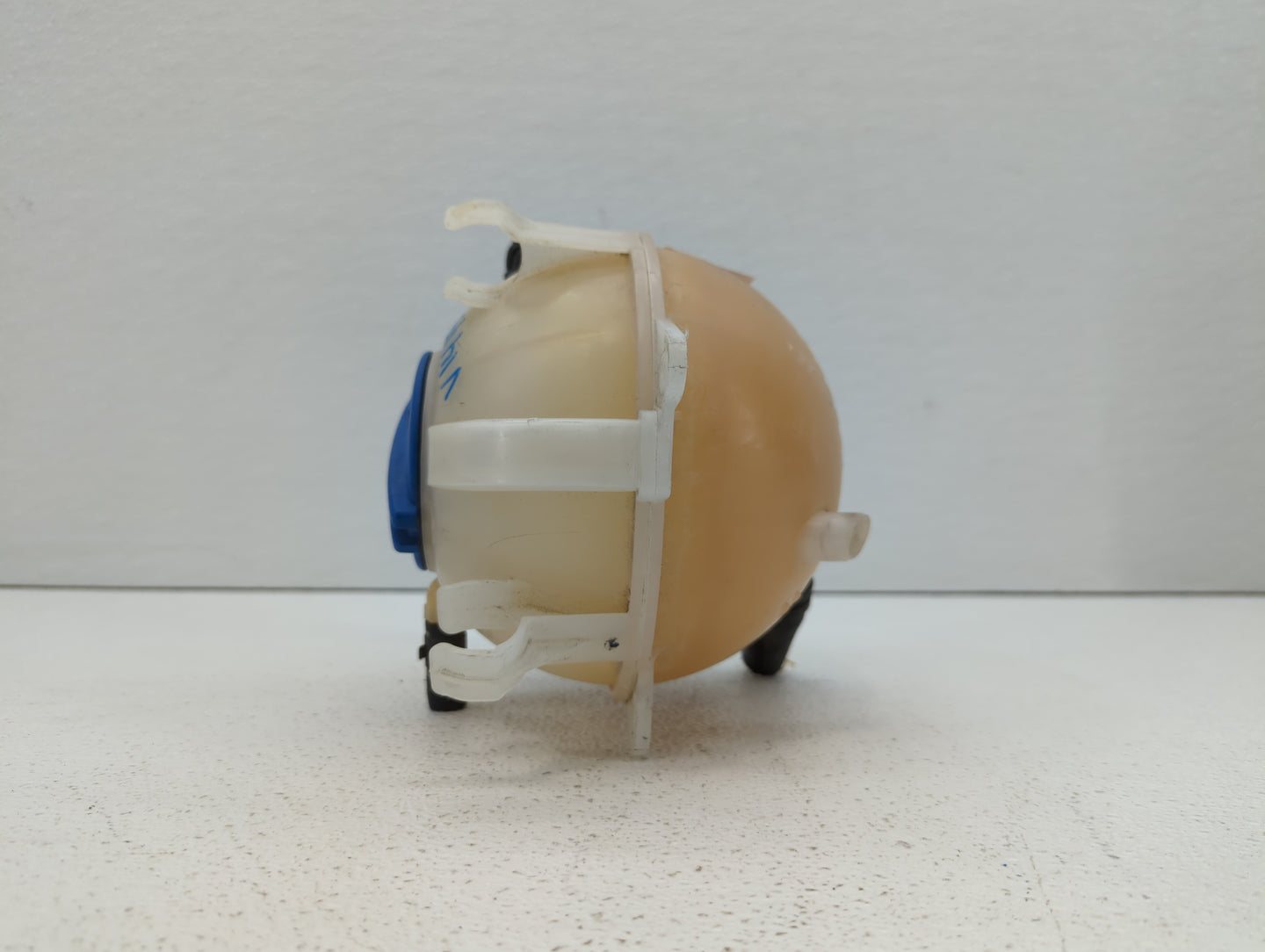 2005 Volkswagen Jetta Radiator Coolant Overflow Expansion Tank Bottle - Oemusedautoparts1.com