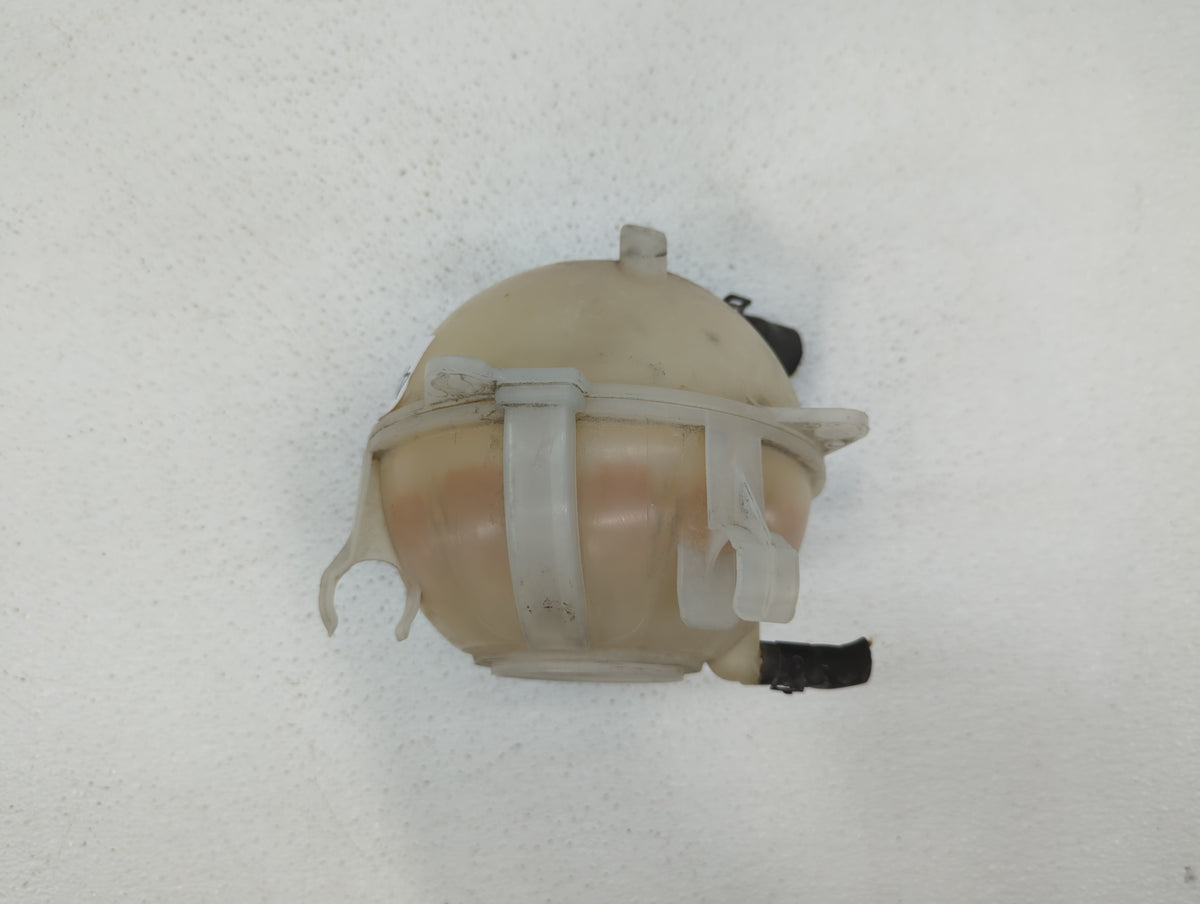 2005 Volkswagen Jetta Radiator Coolant Overflow Expansion Tank Bottle 400250 - Oemusedautoparts1.com