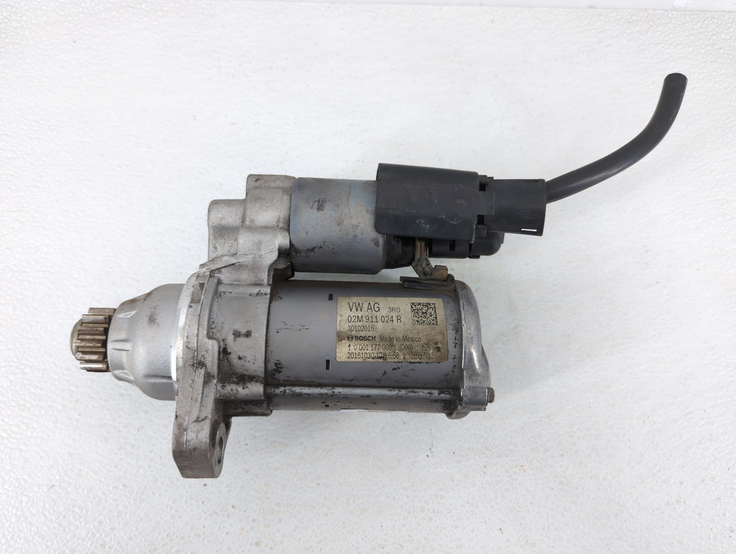 2015-2019 Volkswagen Jetta Car Starter Motor Solenoid OEM P/N:02M 911 024 R Fits Fits 2015 2016 2017 2018 2019 OEM Used Auto