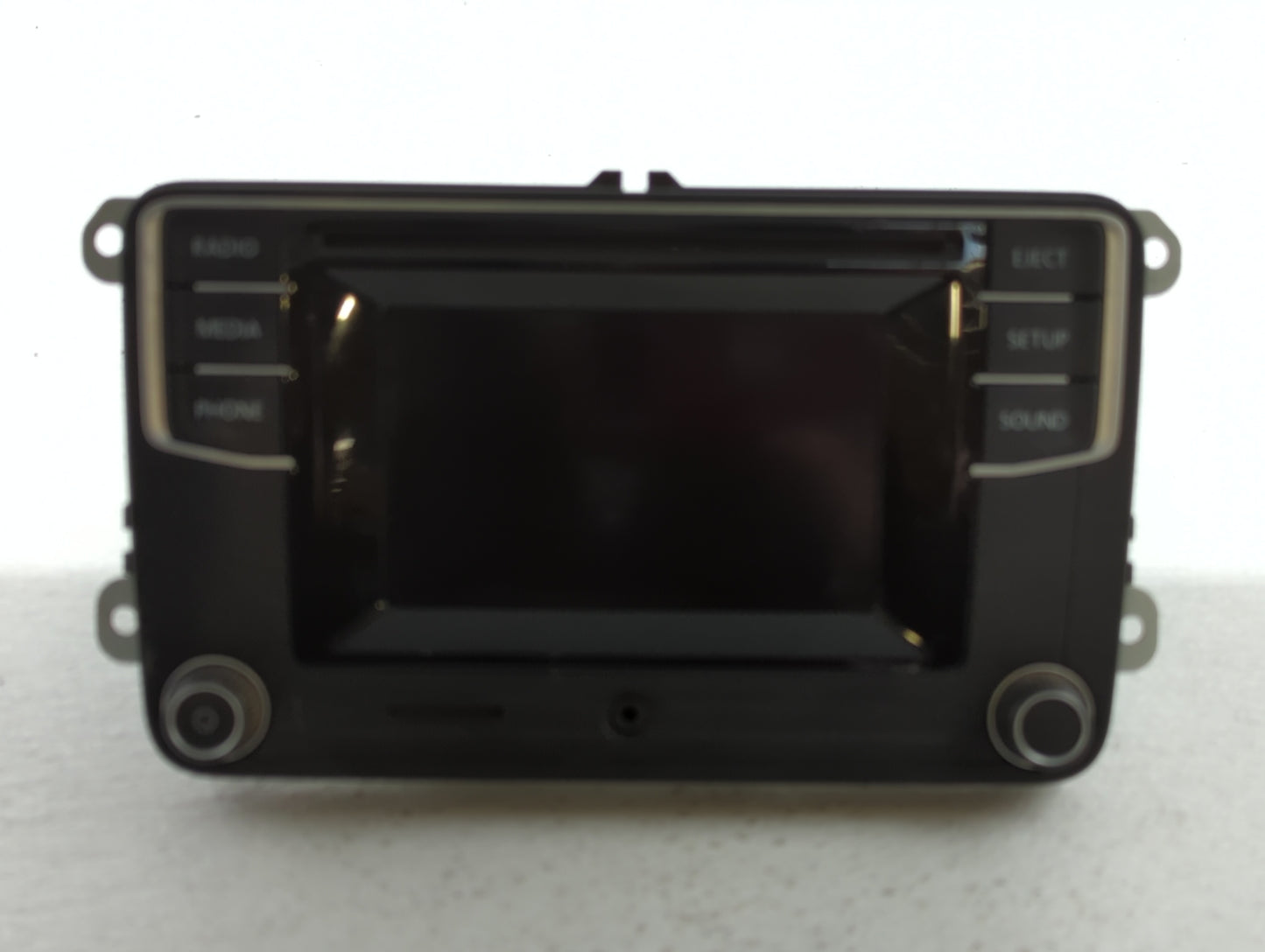 2017-2017 Volkswagen Jetta Am Fm Cd Player Radio Receiver - Oemusedautoparts1.com