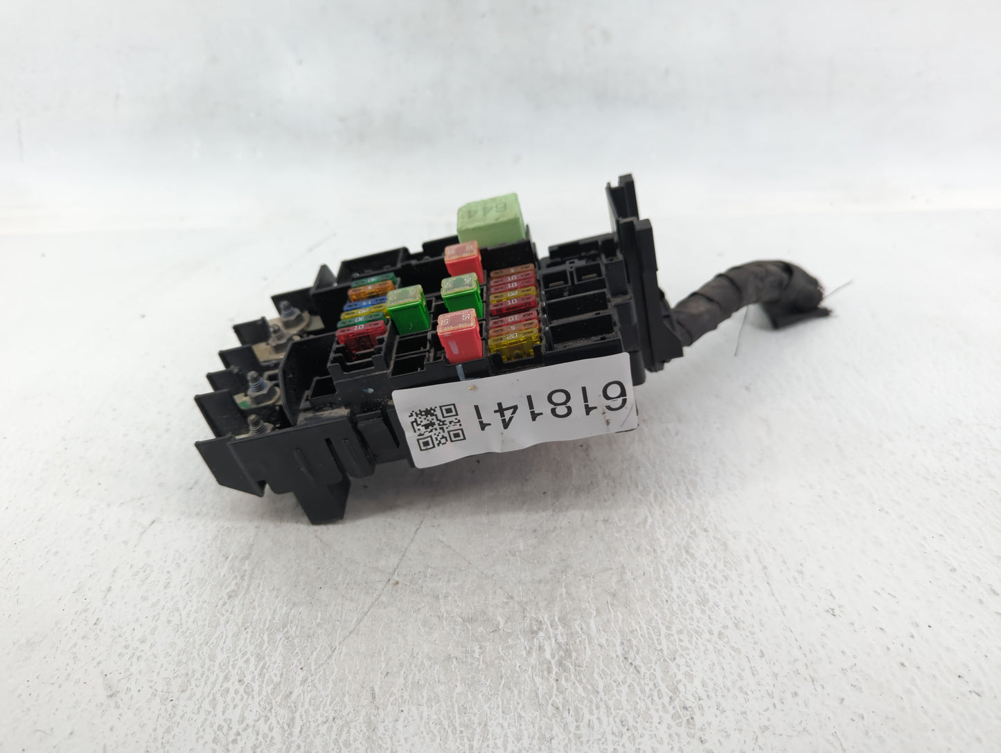 2015-2018 Volkswagen Jetta Fusebox Fuse Box Panel Relay Module P/N:1392016 MX 5C0 937 819L Fits Fits 2015 2016 2017 2018 OEM