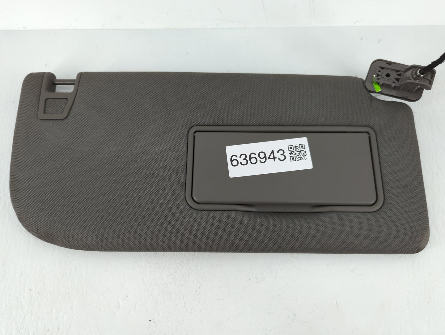 2011-2018 Volkswagen Jetta Sun Visor Shade Replacement Passenger Right Mirror Fits Fits 2011 2012 2013 2014 2015 2016 2017 2