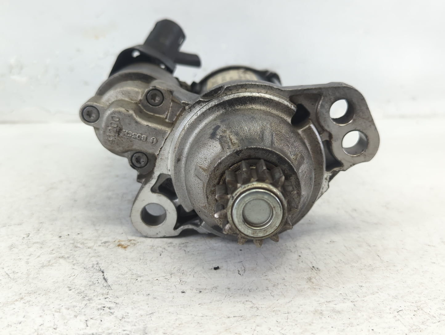 2015-2019 Volkswagen Jetta Car Starter Motor Solenoid OEM P/N:02M 911 024 R Fits Fits 2015 2016 2017 2018 2019 OEM Used Auto
