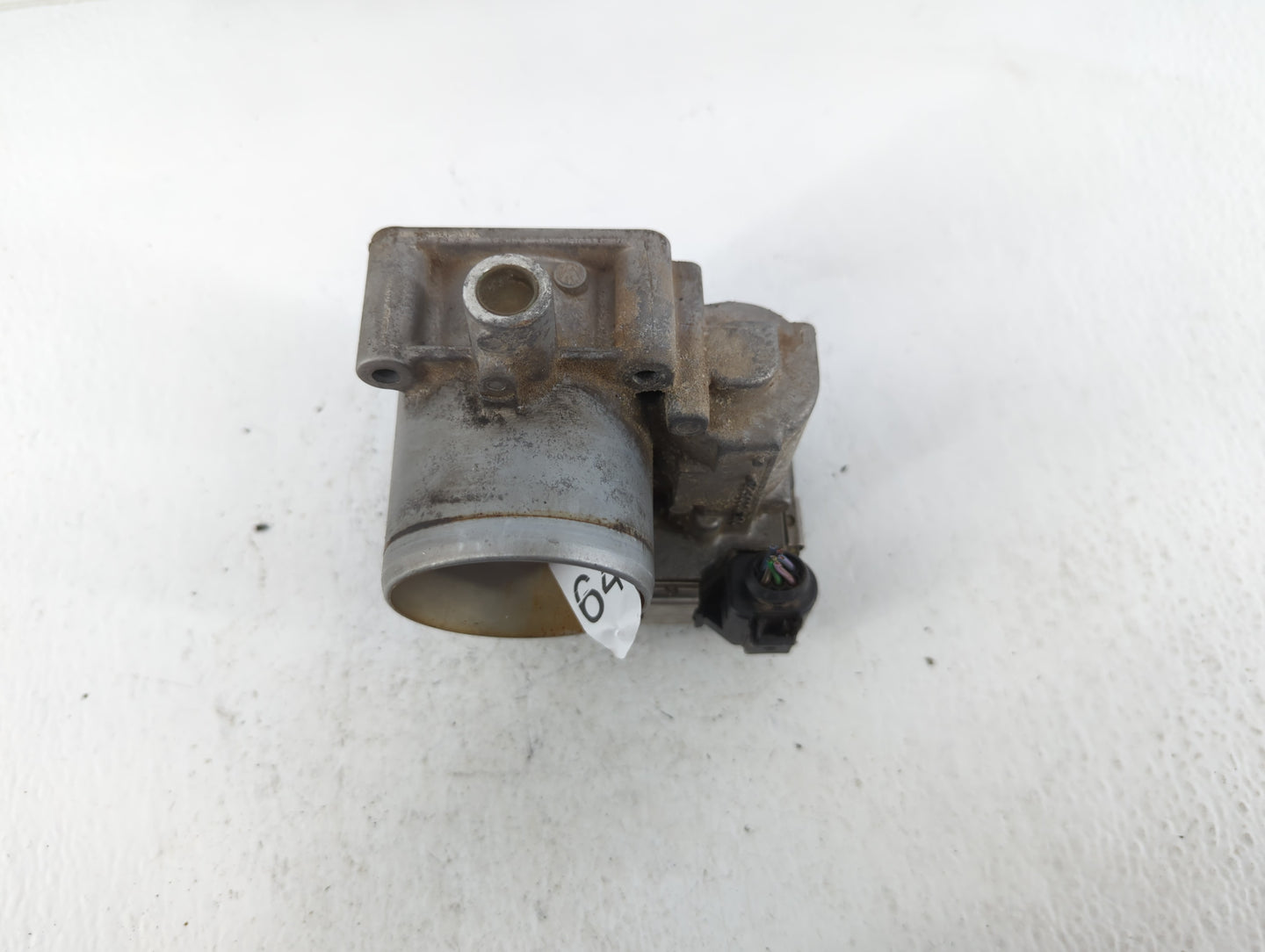 2013-2018 Volkswagen Jetta Throttle Body P/N:03F133062B Fits Fits 2013 2014 2015 2016 2017 2018 OEM Used Auto Parts - Oemuse