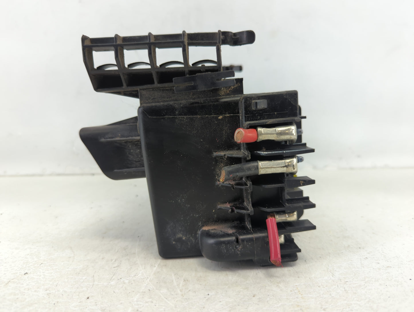 2015-2018 Volkswagen Jetta Fusebox Fuse Box Panel Relay Module Fits Fits 2015 2016 2017 2018 OEM Used Auto Parts - Oemusedau